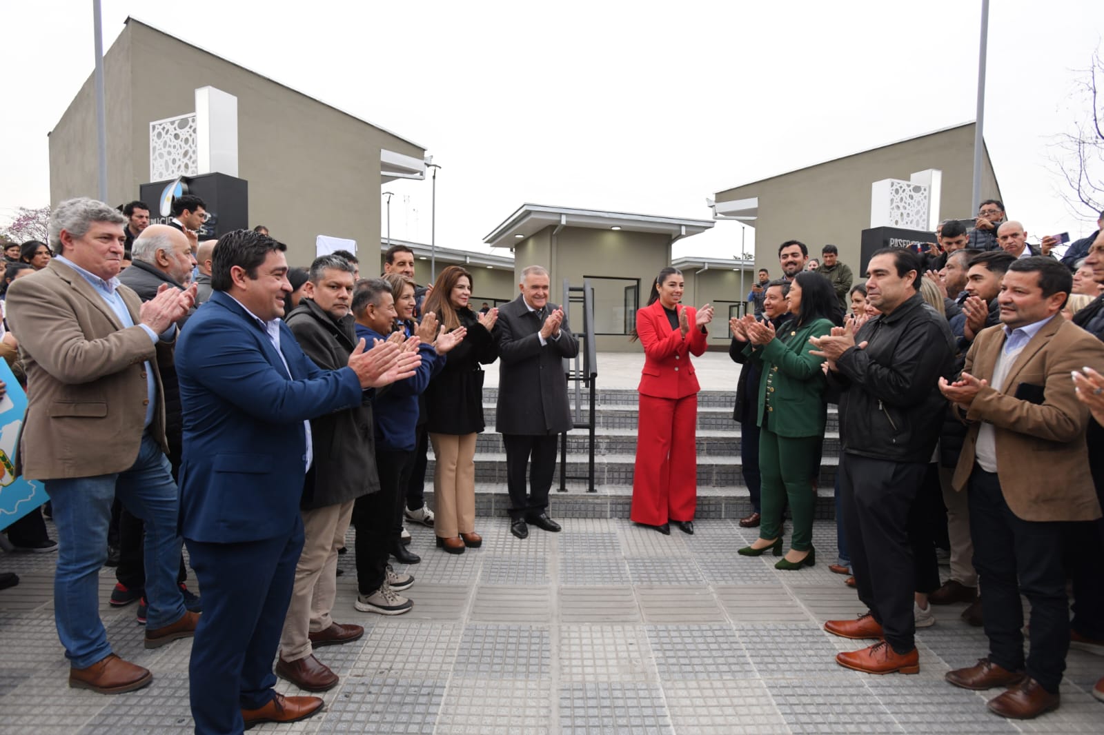 Osvaldo Jaldo inauguró el Paseo Comercial “Vieja Estación” en Aguilares para potenciar la economía y el turismo