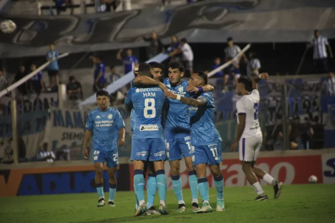 SaveClip.App_657516504_18522246130077779_7932143283168595850_n Atlético Tucumán