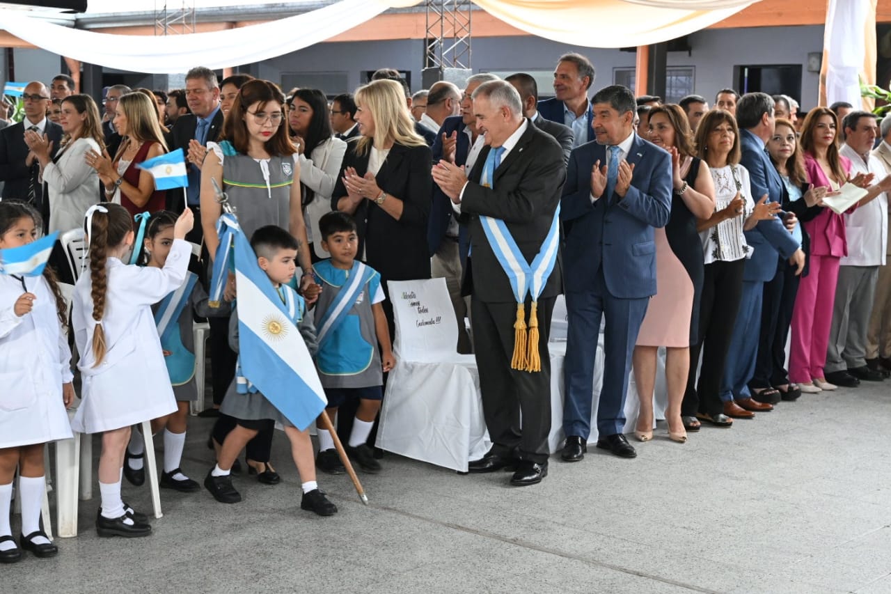 Inicio del ciclo lectivo 2026 en Tucumán: “Los niños y la educación están primero”