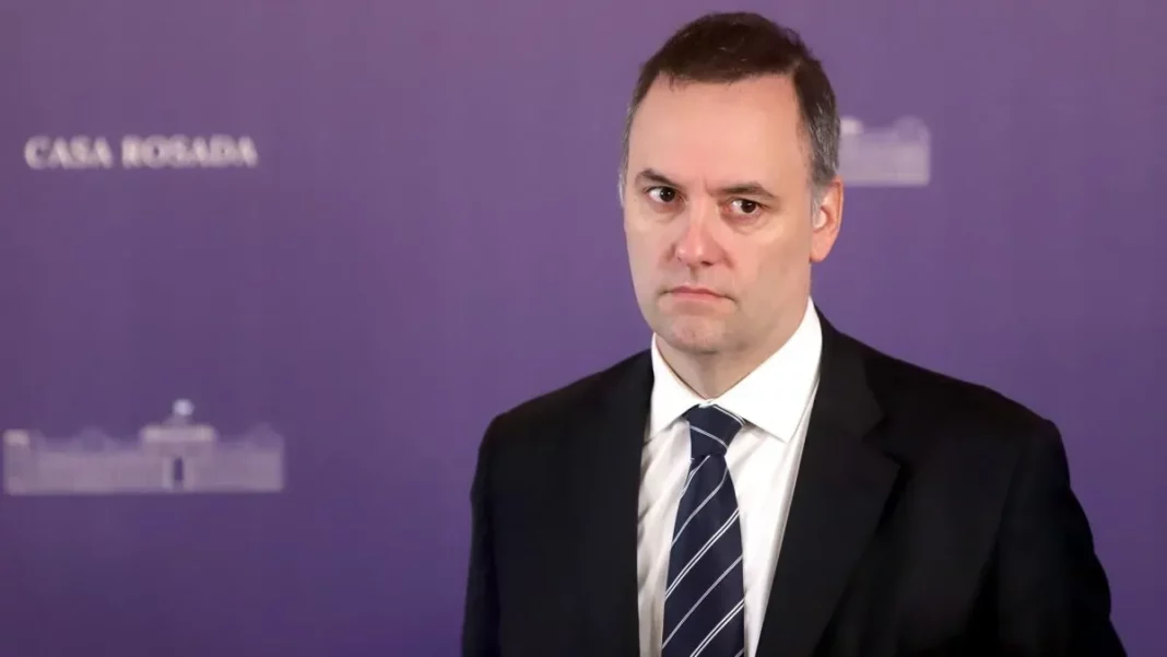 Rafecas archivó la causa por el viaje de la esposa de Adorni en el avión presidencial