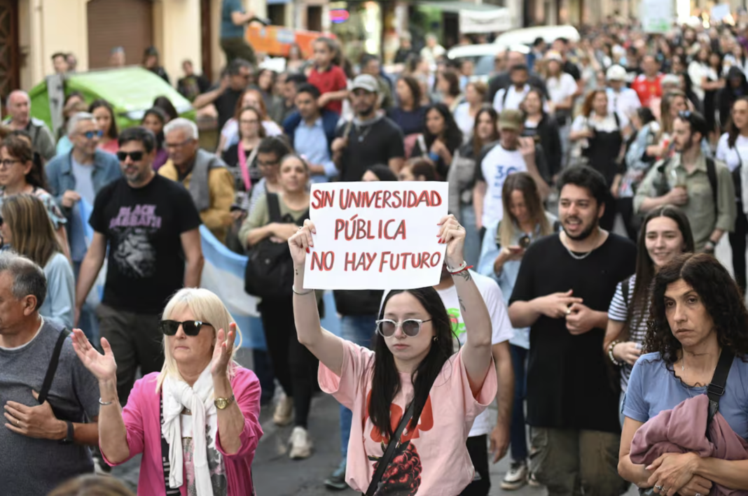Universidades vuelven a marchar contra Milei y en Tucumán ya preparan una fuerte convocatoria