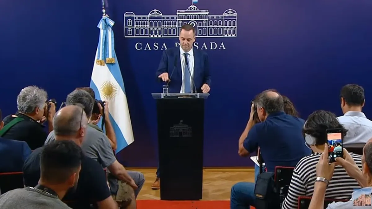 Adorni ratificó su inocencia ante los senadores de LLA y aseguró que cuenta con el respaldo total de Javier Milei
