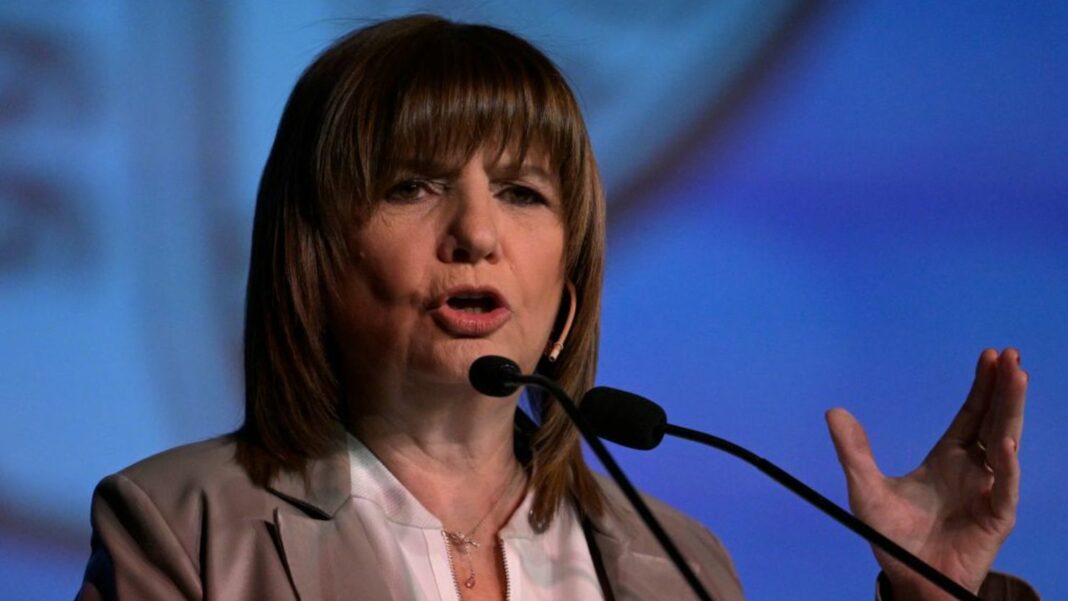 Bullrich respaldó la salida de Adorni y dijo que «genera un nuevo aire» para el Gobierno