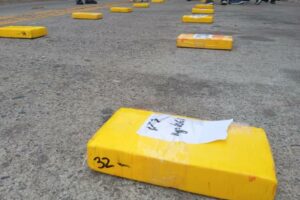 La Policía de Tucumán secuestró 35 paquetes de cocaína en el puesto fronterizo Cabo Valentín Jiménez